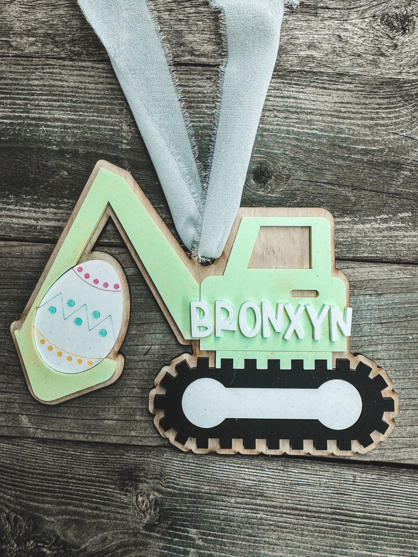 Easter Tag - Construction