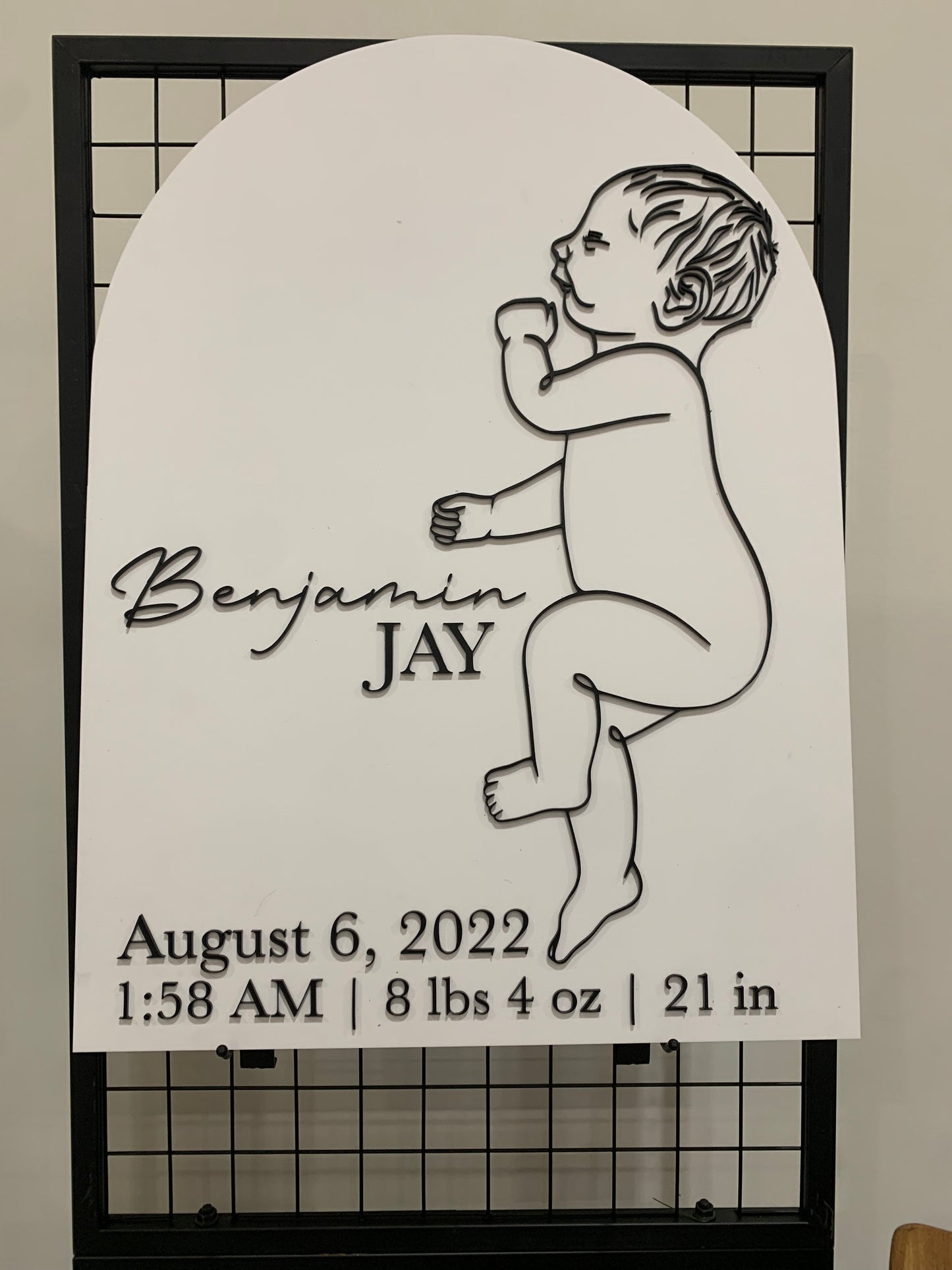 1:1 Baby Stats - black and white