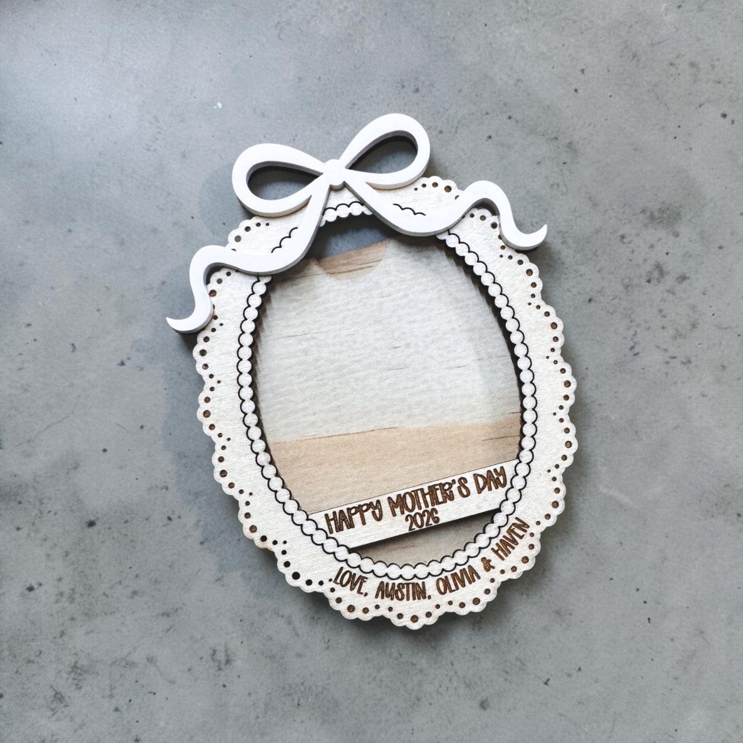 Mother’s Day - Photo Holder - Heirloom Bow