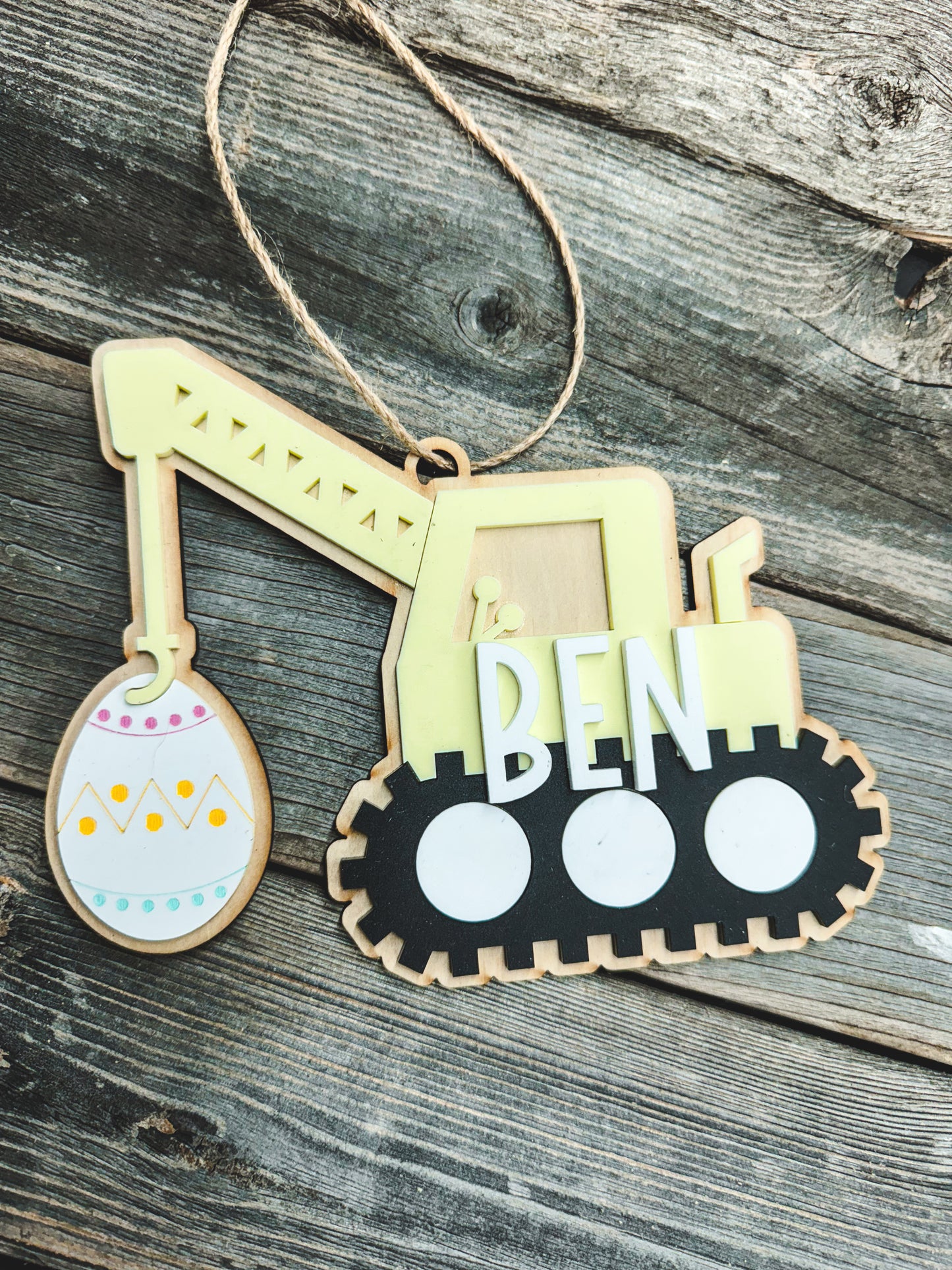 Easter Tag - Construction