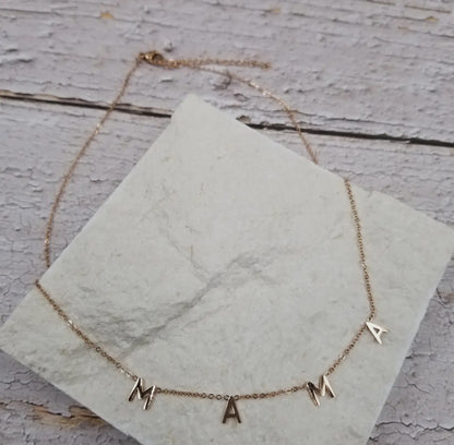 Mama Necklace