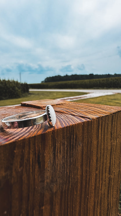 Breastmilk Keepsake - Oval Ring Scallop