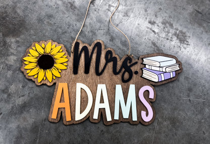 Teacher Sign - flower & book